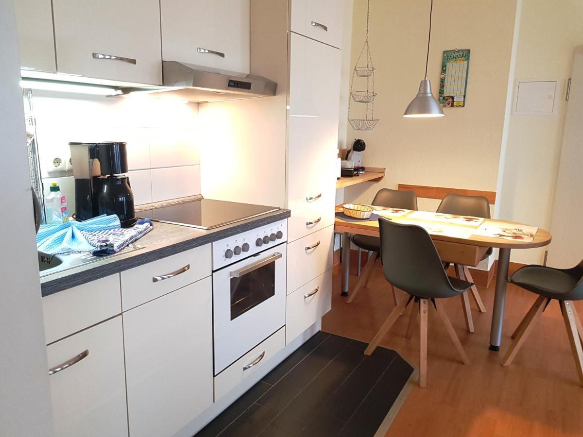 Ferienwohnung 5 Im Strandhaus Лоббе Екстер'єр фото